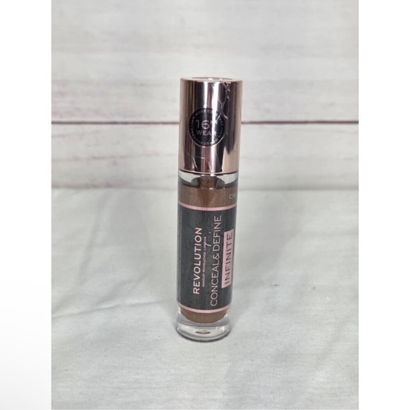C16 | Revolution Conceal & Define Infinite Longwear Concealer - Picture 3 of 3